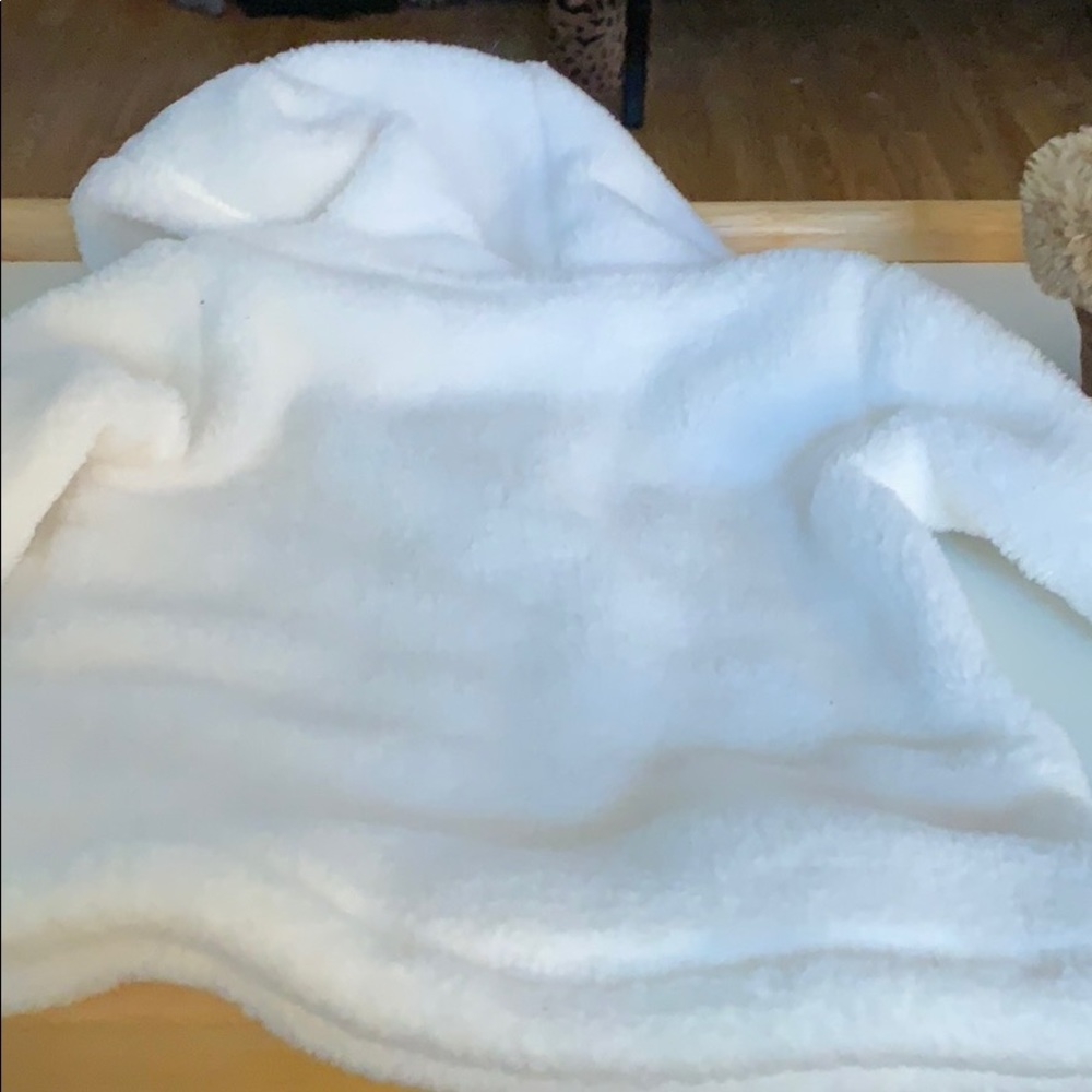 Carter’s white fleece pullover - boots - Picture 4 of 8